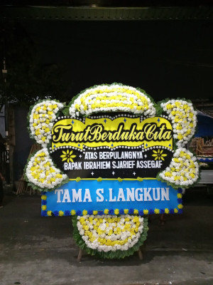 Papan Bunga Duka di Murtigading